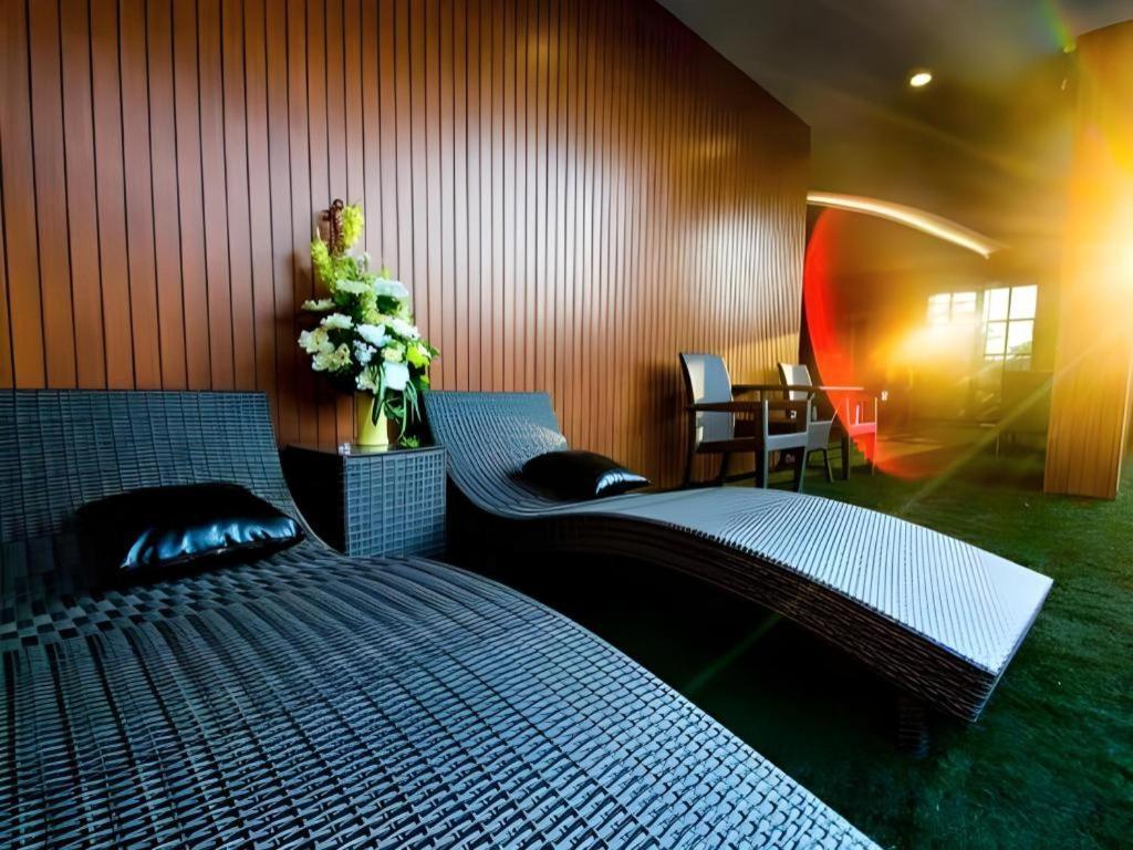 The Y Boutique Hotel Chiang Mai Exterior photo