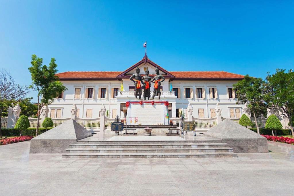 The Y Boutique Hotel Chiang Mai Exterior photo