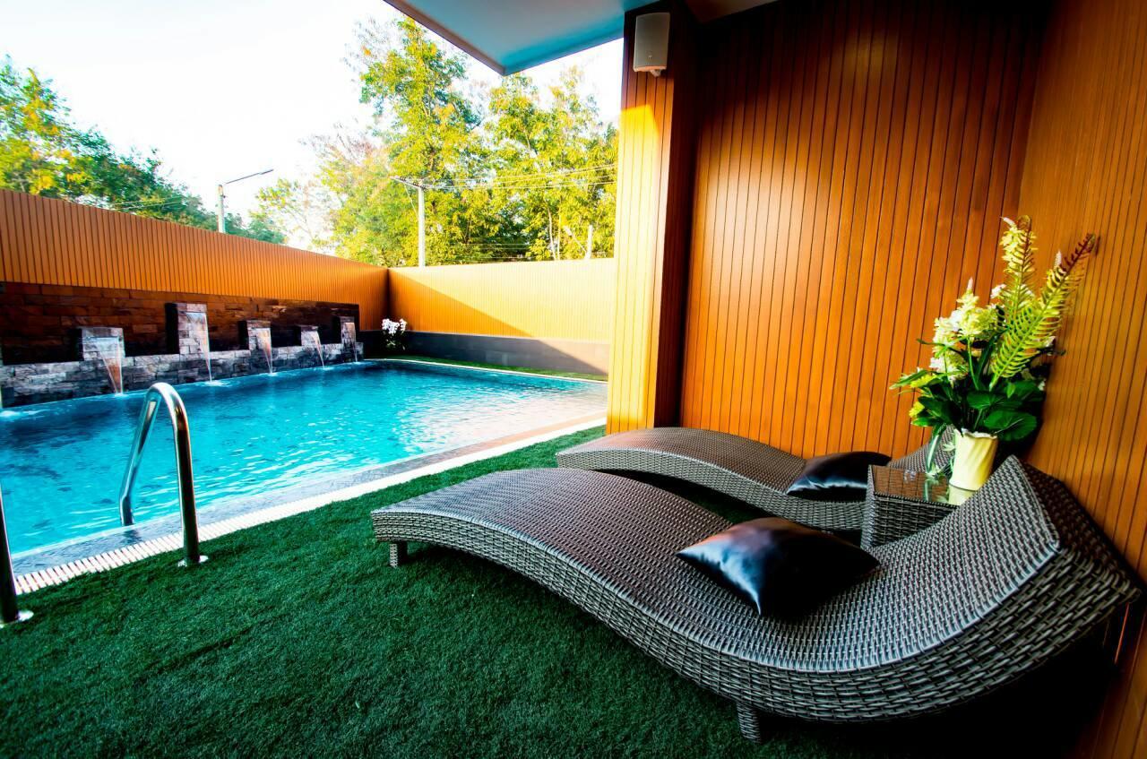 The Y Boutique Hotel Chiang Mai Exterior photo